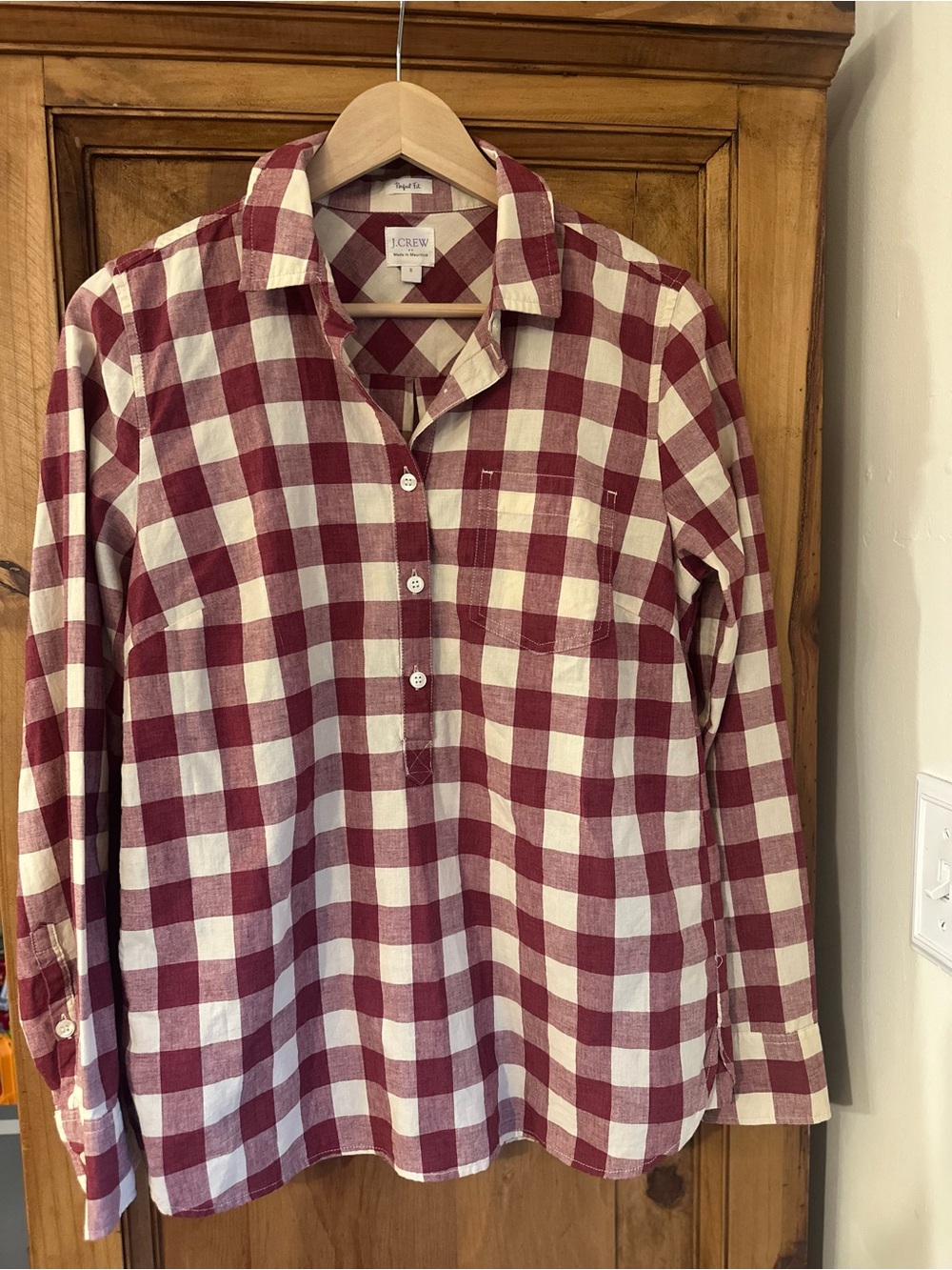 J. Crew Women’s Burgundy and White Plaid Half Button-Down Shirt Small